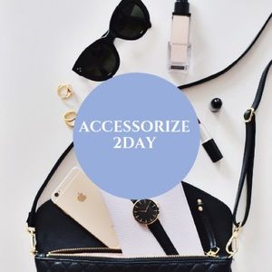 Meet your Posher, Adrianne